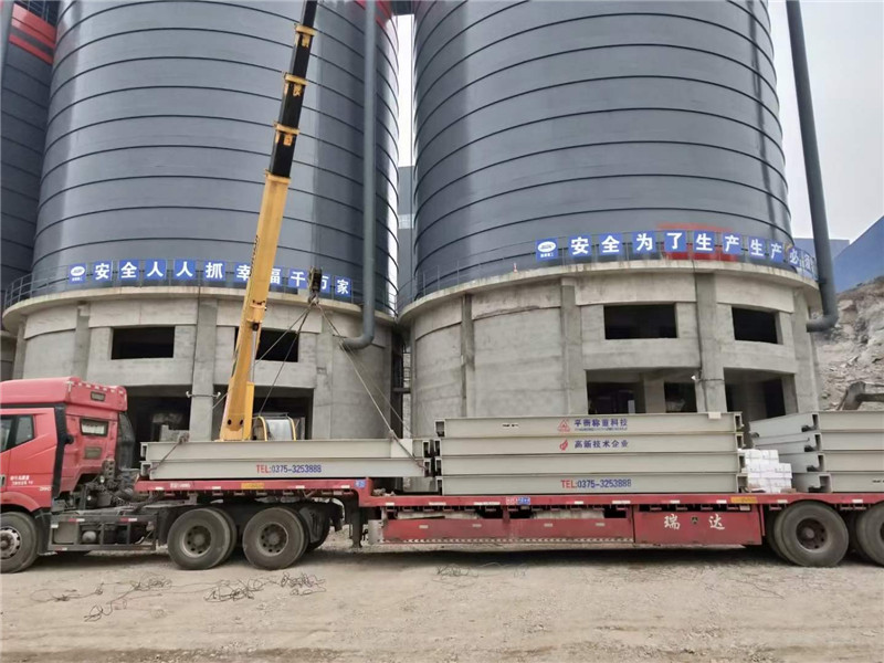 汽車衡安裝現(xiàn)場(chǎng)